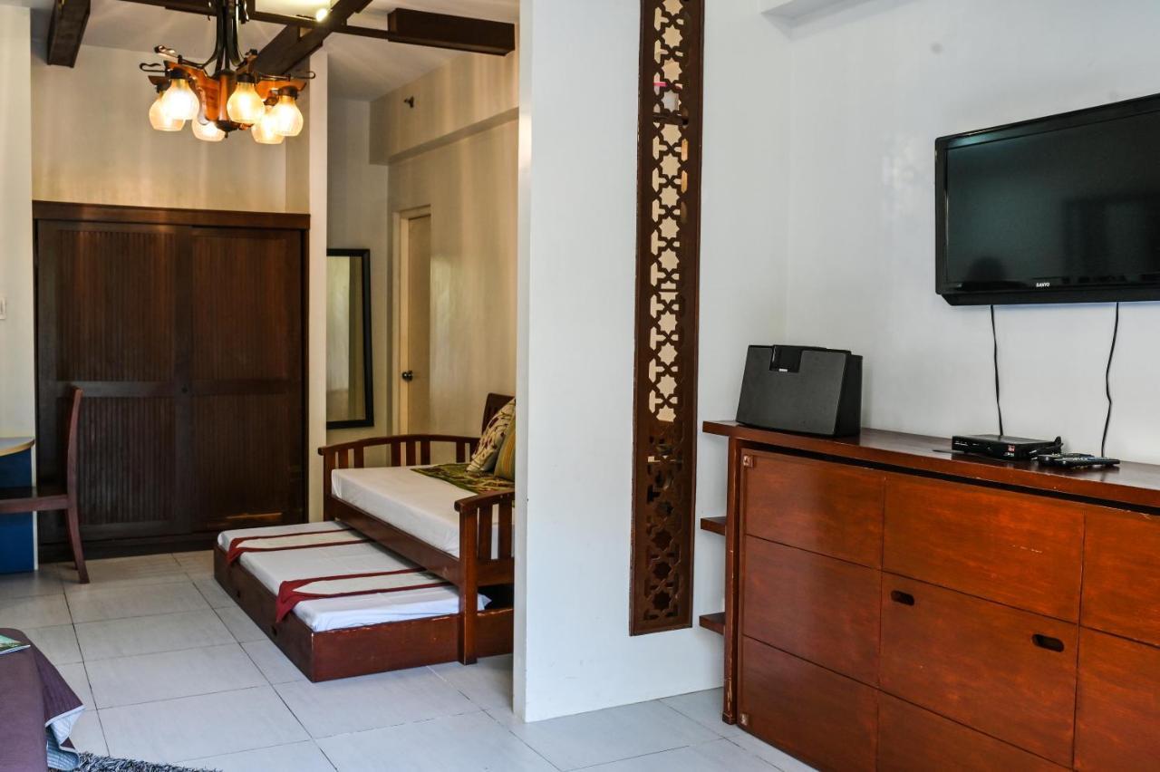 Pico De Loro Hamilo Coast By Beach Homes Nasugbu Exterior photo